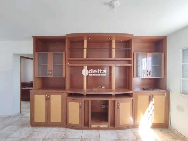 Casa aluguel em Região Geográfica Imediata de Uberlândia, Oliveira Fortes