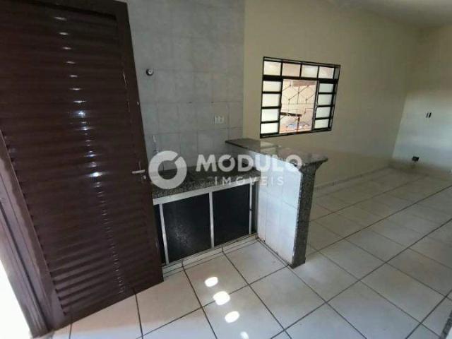 Casa aluguel em Segismundo Pereira, Uberlândia