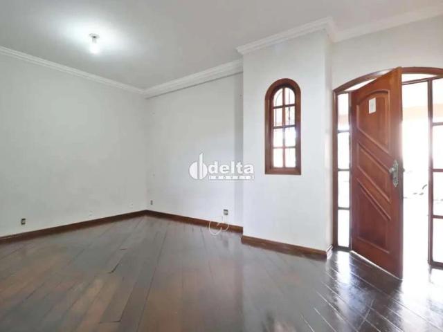 Casa aluguel em Santa Mônica, Uberlândia