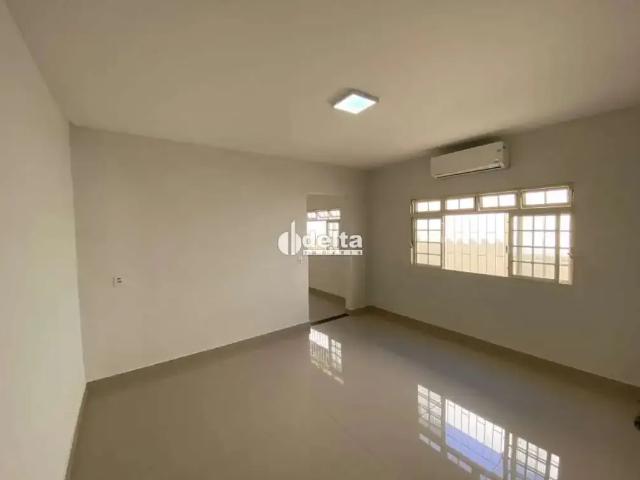 Casa aluguel em Região Geográfica Imediata de Uberlândia, Oliveira Fortes