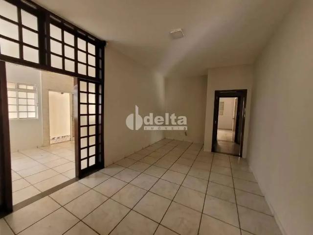 Casa aluguel em Região Geográfica Imediata de Uberlândia, Oliveira Fortes