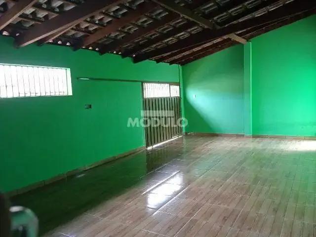Casa aluguel em Região Geográfica Imediata de Uberlândia, Oliveira Fortes