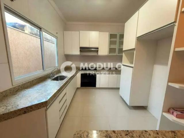 Casa aluguel em Região Geográfica Imediata de Uberlândia, Oliveira Fortes