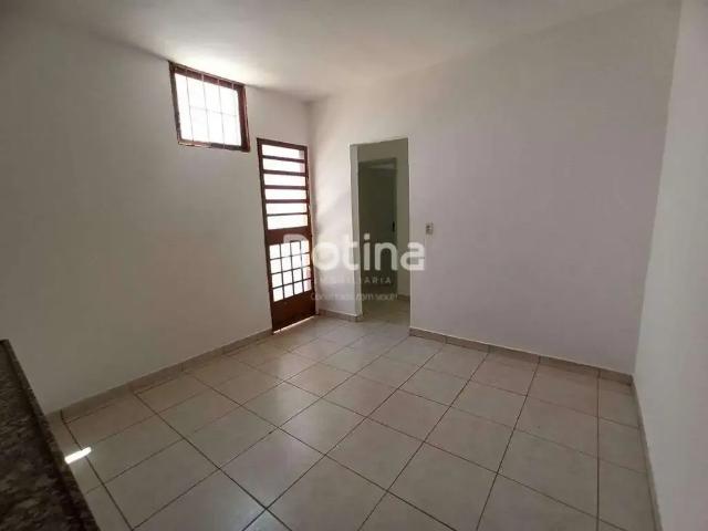 Casa aluguel em Região Geográfica Imediata de Uberlândia, Oliveira Fortes