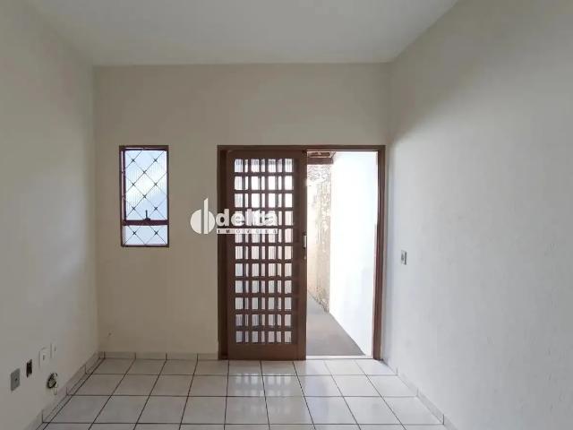 Casa aluguel em Região Geográfica Imediata de Uberlândia, Oliveira Fortes