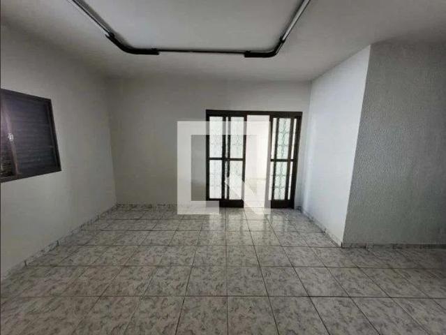 Casa aluguel em Segismundo Pereira, Uberlândia