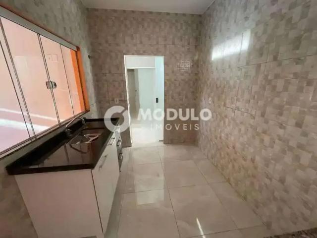 Casa aluguel em Segismundo Pereira, Uberlândia