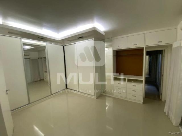 Casa aluguel em Setor Central, Uberlândia
