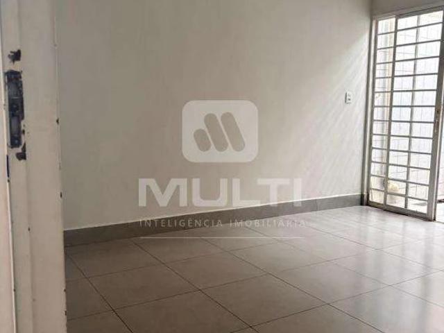 Casa aluguel em Setor Central, Uberlândia