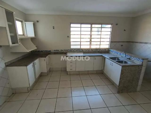 Casa aluguel em Região Geográfica Imediata de Uberlândia, Oliveira Fortes