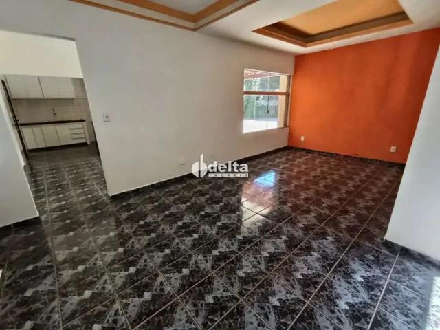 Casa aluguel em Região Geográfica Imediata de Uberlândia, Oliveira Fortes