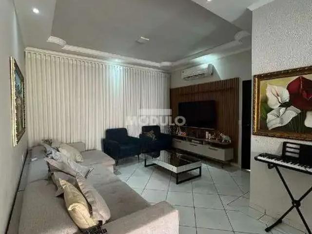 Casa aluguel em Região Geográfica Imediata de Uberlândia, Oliveira Fortes