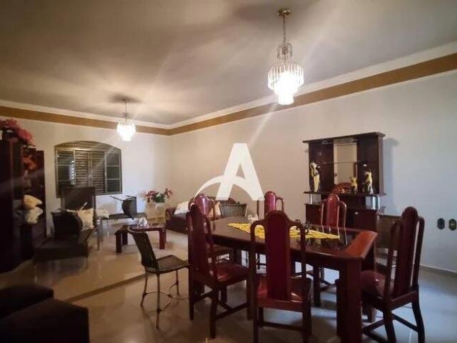 Casa aluguel em Umuarama, Uberlândia