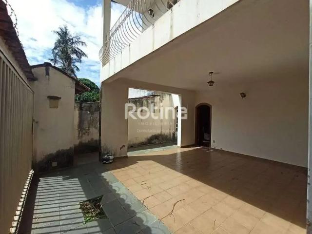 Casa aluguel em Região Geográfica Imediata de Uberlândia, Oliveira Fortes