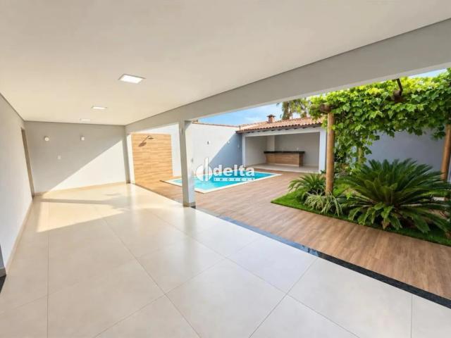 Casa aluguel em Setor Norte, Uberlândia