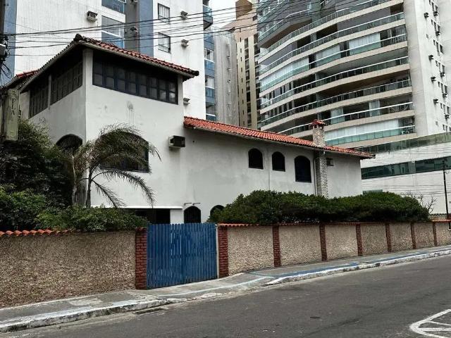 Casa aluguel em Região Geográfica Imediata de Vitória, Região Metropolitana da Grande Vitória