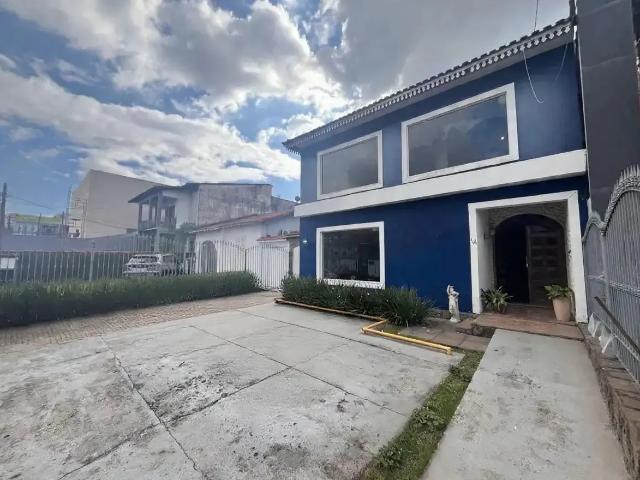 Casa aluguel em Região Geográfica Imediata de Volta Redonda-Barra Mansa, Volta Redonda
