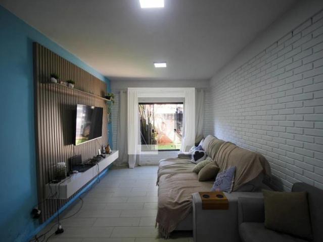 Casa aluguel em Conjunto Habitacional Jardim Serrano, Votorantim