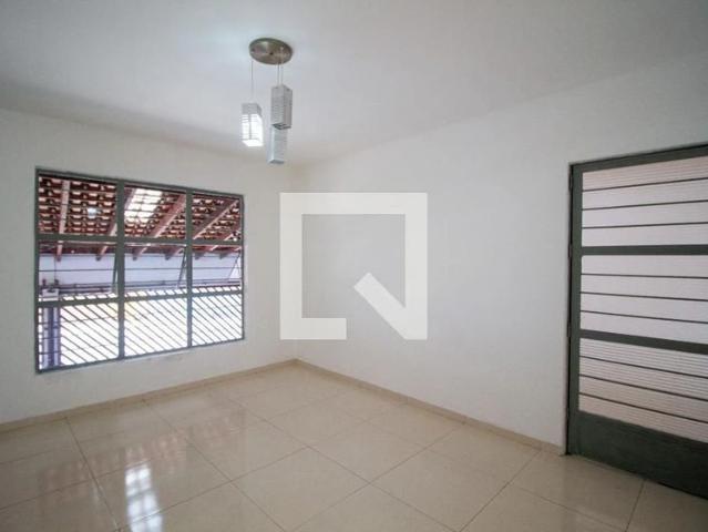 Casa aluguel em Votorantim