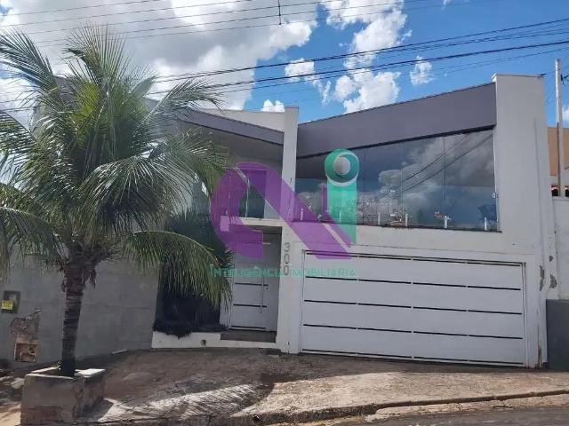 Casa venda em Região Imediata de Adamantina-Lucélia, Adamantina