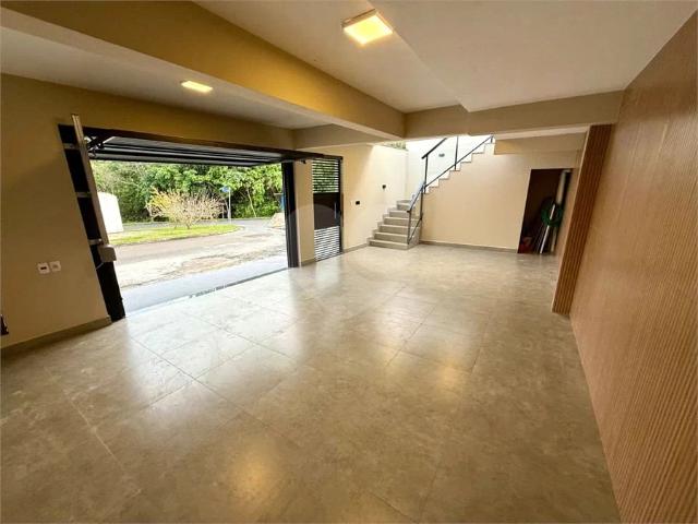 Casa venda em Águas de São Pedro, Região Geográfica Intermediária de Campinas