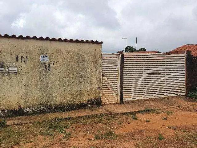 Casa venda em Região Geográfica Imediata de Águas Lindas de Goiás, Região Integrada de Desenvolvimento do Distrito Federal e Entorno