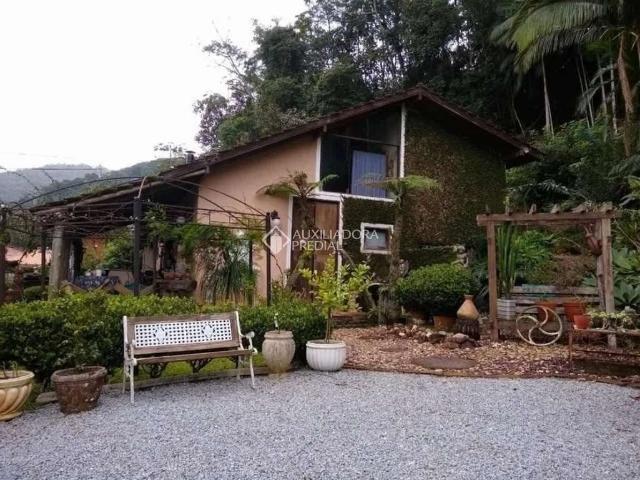 Casa venda em Águas Mornas