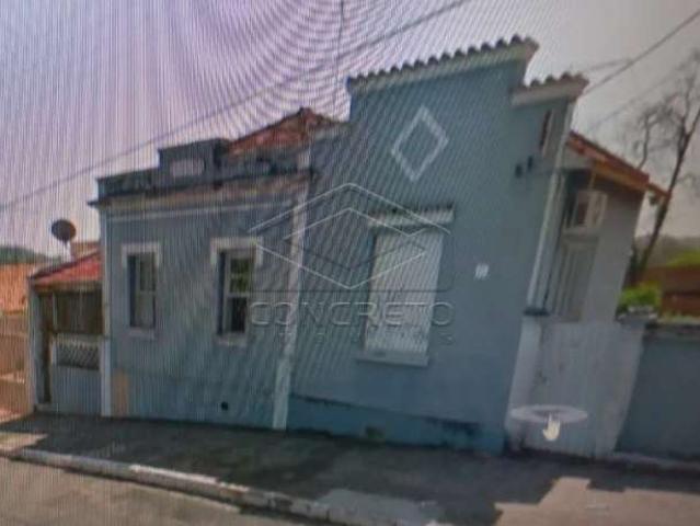 Casa venda em Agudos, Agudos