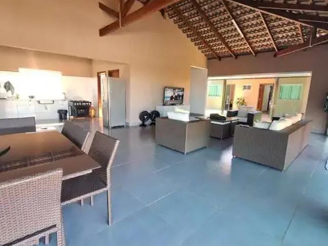 Casa venda em Região Geográfica Imediata de Anápolis, Região Integrada de Desenvolvimento do Distrito Federal e Entorno