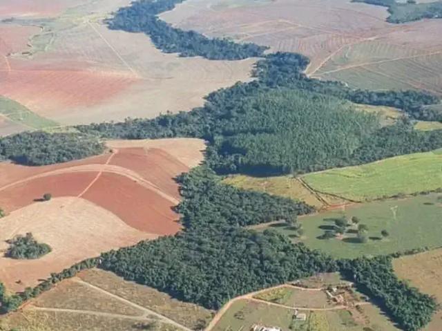 Casa venda em Alpinópolis, Região Geográfica Intermediária de Varginha