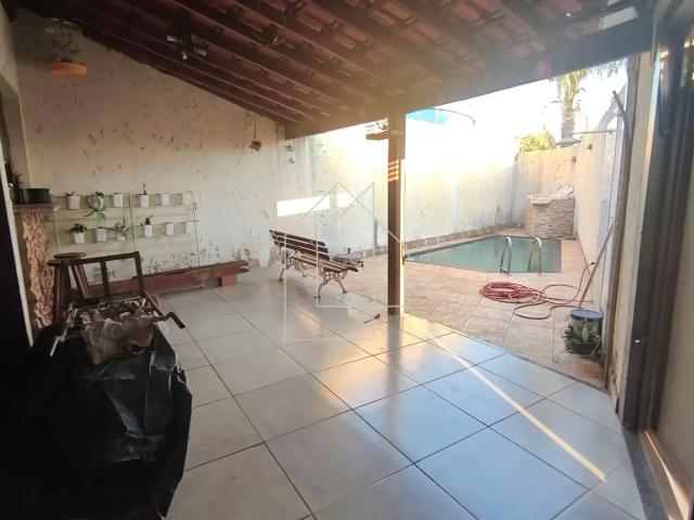 Casa venda em Altinópolis
