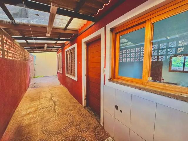 Casa venda em Região Geográfica Imediata de Porto Alegre, Região Metropolitana de Porto Alegre