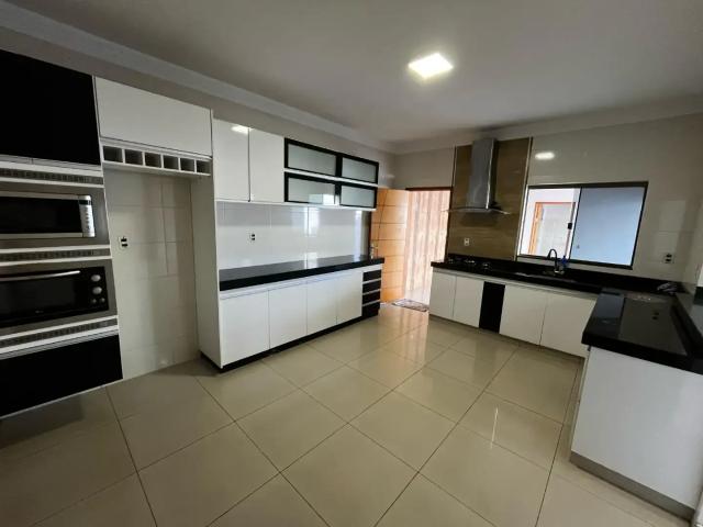 Casa venda em Região Geográfica Imediata de Anápolis, Anápolis