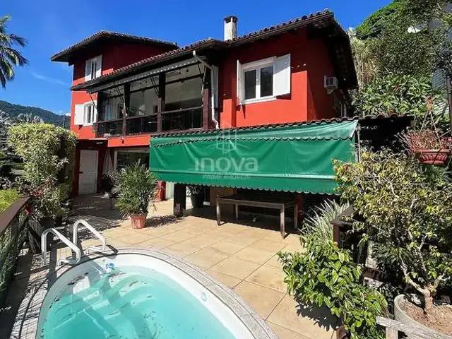 Casa venda em Sapinhatuba II / Monte Castelo, Angra dos Reis