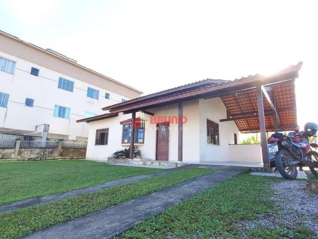 Casa venda em Antônio Carlos, Centro