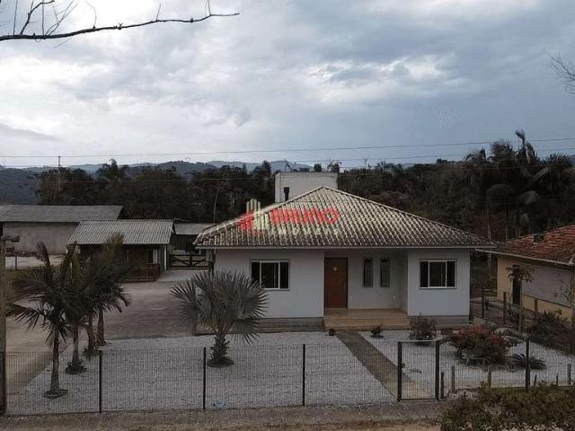 Casa venda em Antônio Carlos, Centro