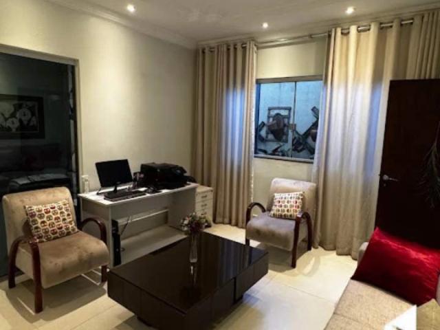 Casa venda em Mansões Paraíso, Aparecida de Goiânia