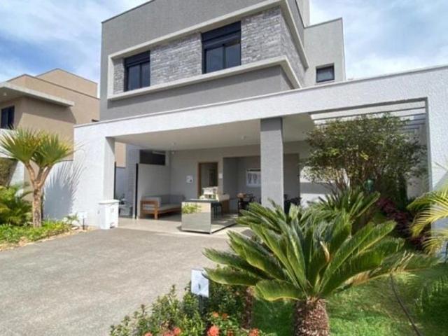 Casa venda em Aparecida de Goiânia, Região Geográfica Intermediária de Goiânia