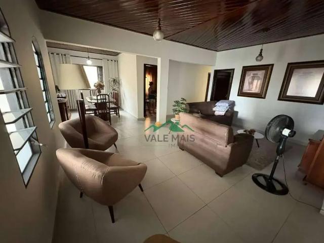 Casa venda em Região Imediata de Guaratinguetá, Região Metropolitana do Vale do Paraíba e Litoral Norte