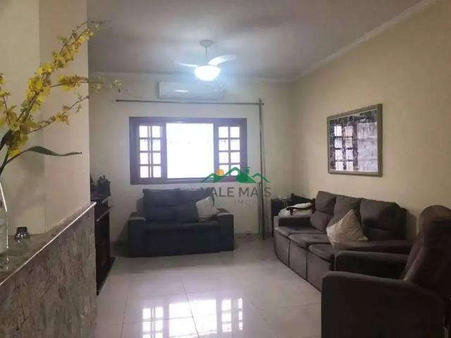 Casa venda em Região Imediata de Guaratinguetá, Região Metropolitana do Vale do Paraíba e Litoral Norte
