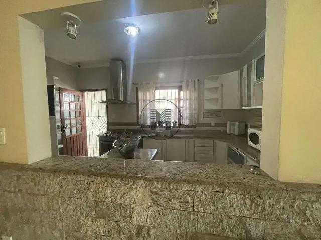 Casa venda em Região Imediata de Guaratinguetá, Região Metropolitana do Vale do Paraíba e Litoral Norte