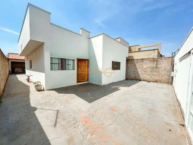 Casa venda em Região Geográfica Imediata de Uberlândia, Araguari