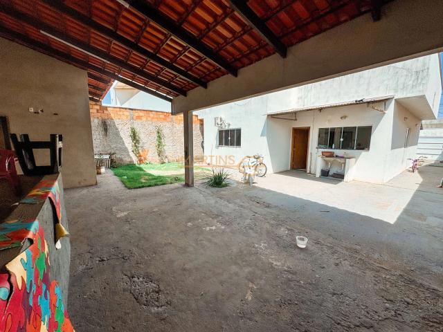 Casa venda em Centro, Araguari