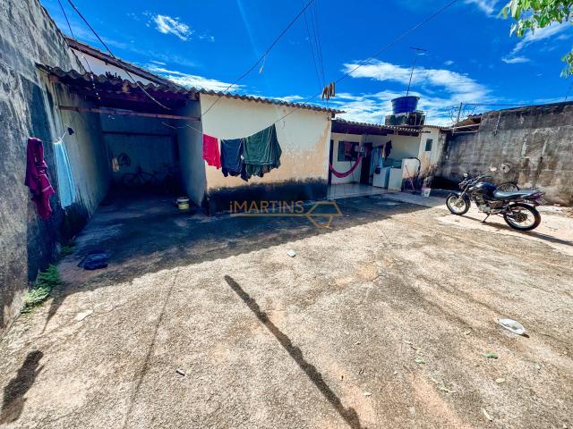 Casa venda em Araguari, Região Geográfica Intermediária de Uberlândia