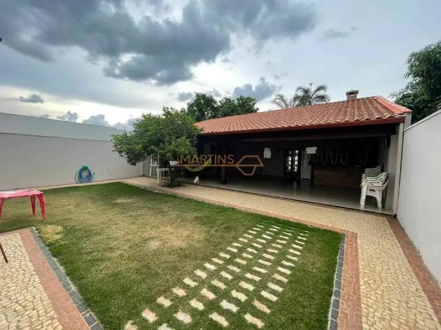 Casa venda em Região Geográfica Imediata de Uberlândia, Araguari