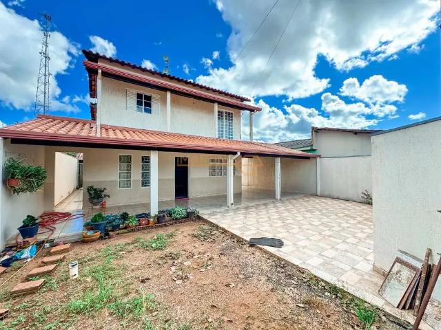 Casa venda em Região Geográfica Imediata de Uberlândia, Araguari