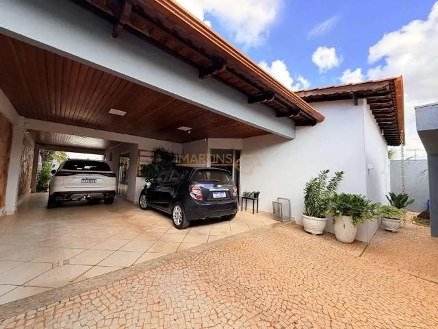 Casa venda em Região Geográfica Imediata de Uberlândia, Araguari
