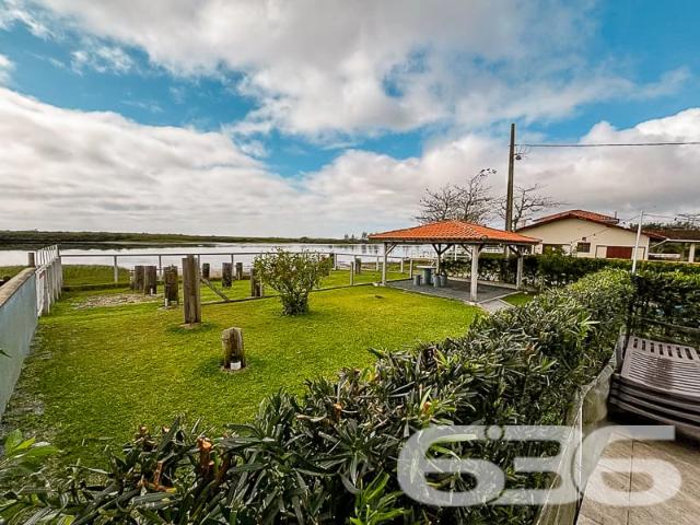 Casa venda em Barra do Itapocu, Araquari