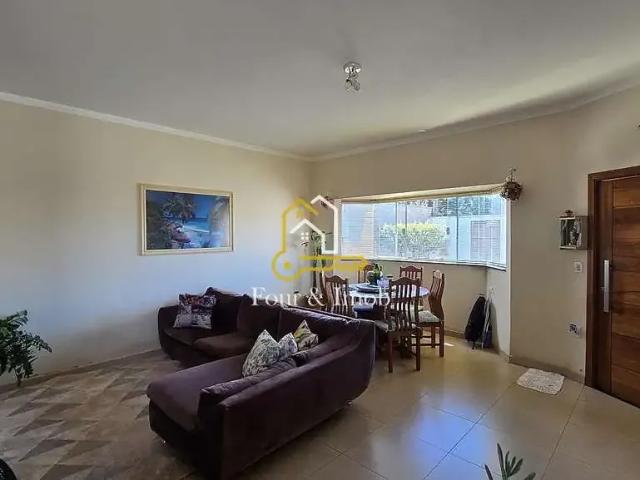 Casa venda em Vila Santa Maria, Araraquara