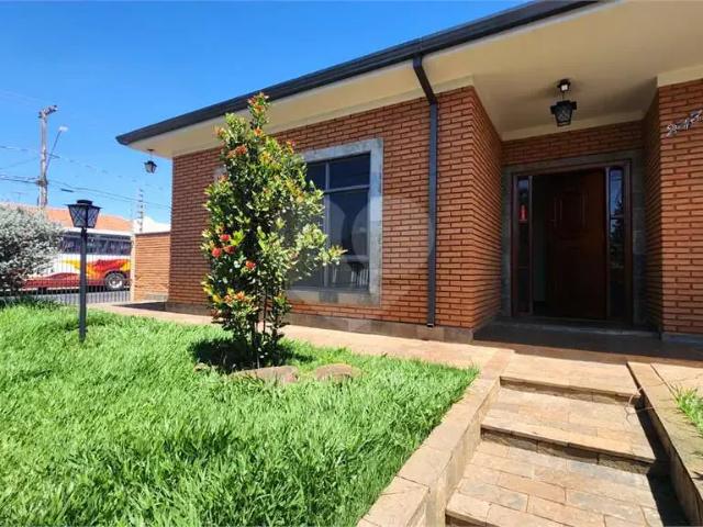 Casa venda em Região Imediata de Araraquara, Araraquara